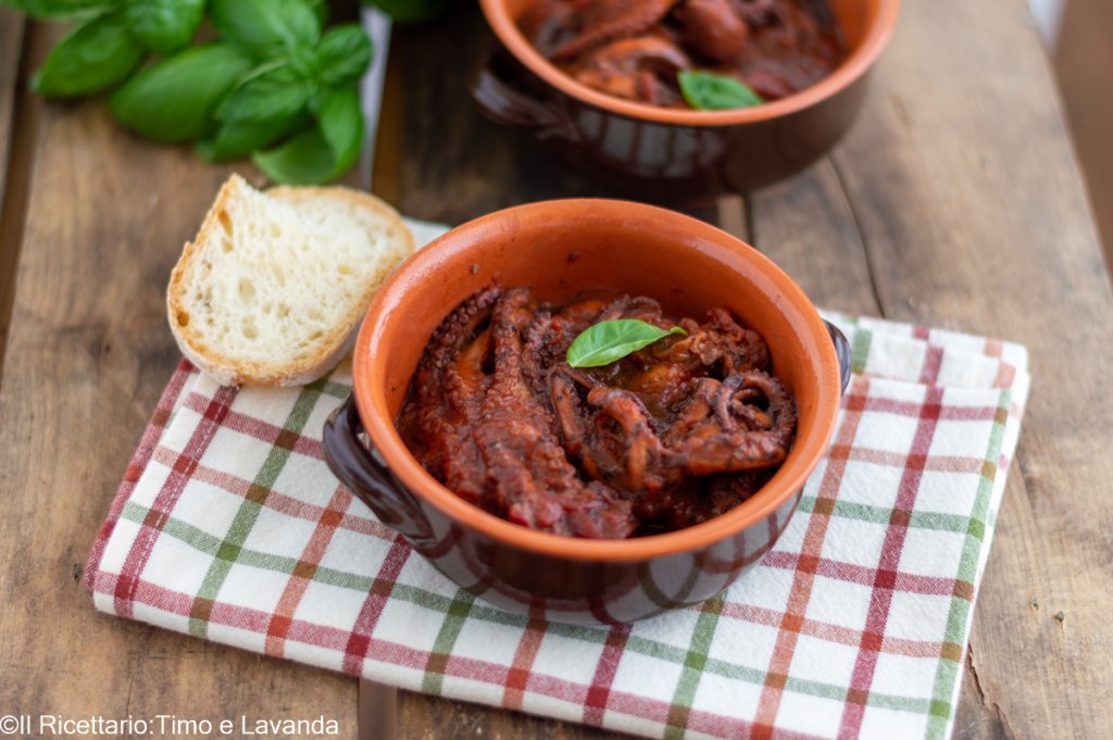 PETITS POULPES À L'ÉTOUFFÉE