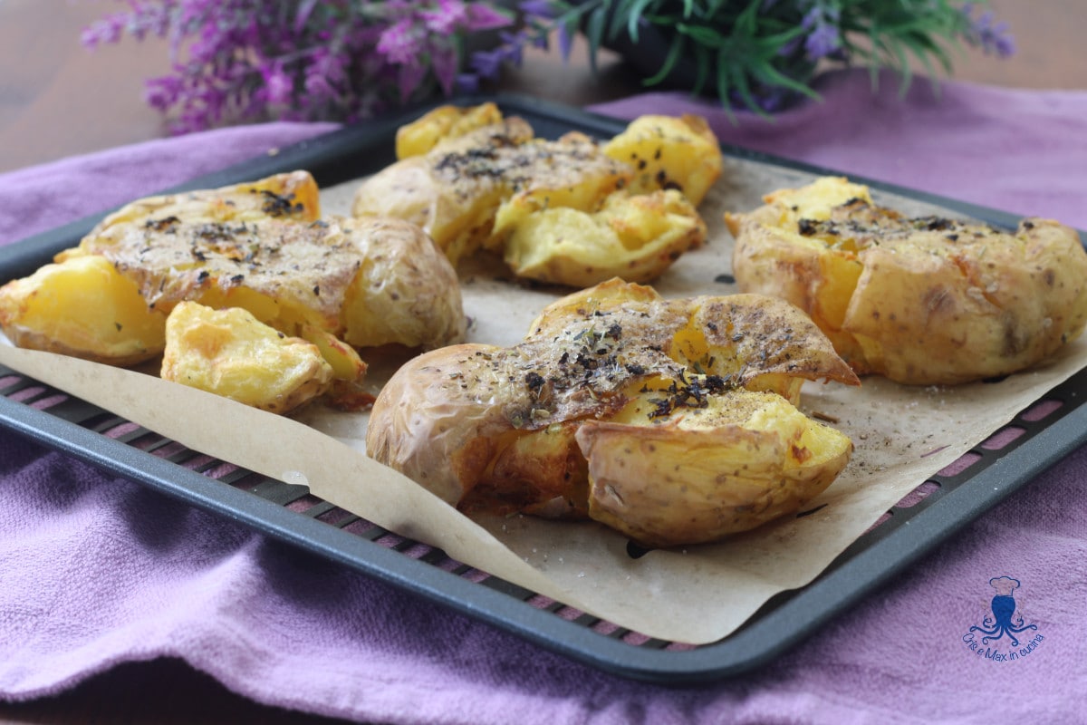Pommes de terre écrasées à la friteuse à air