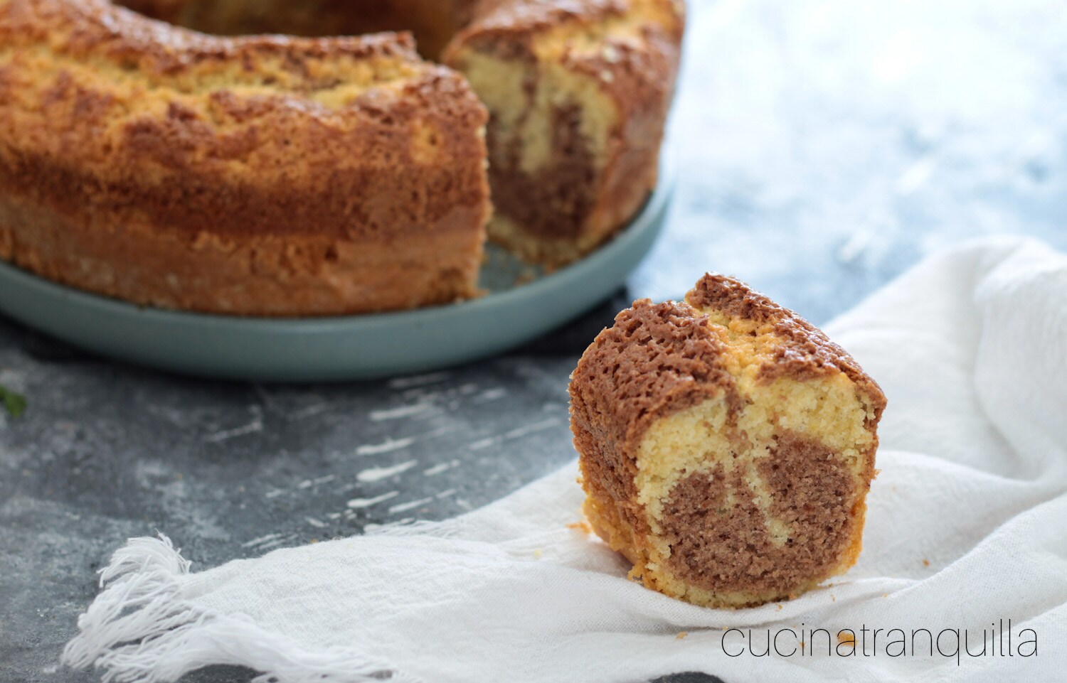 Gâteau marbré bicolore