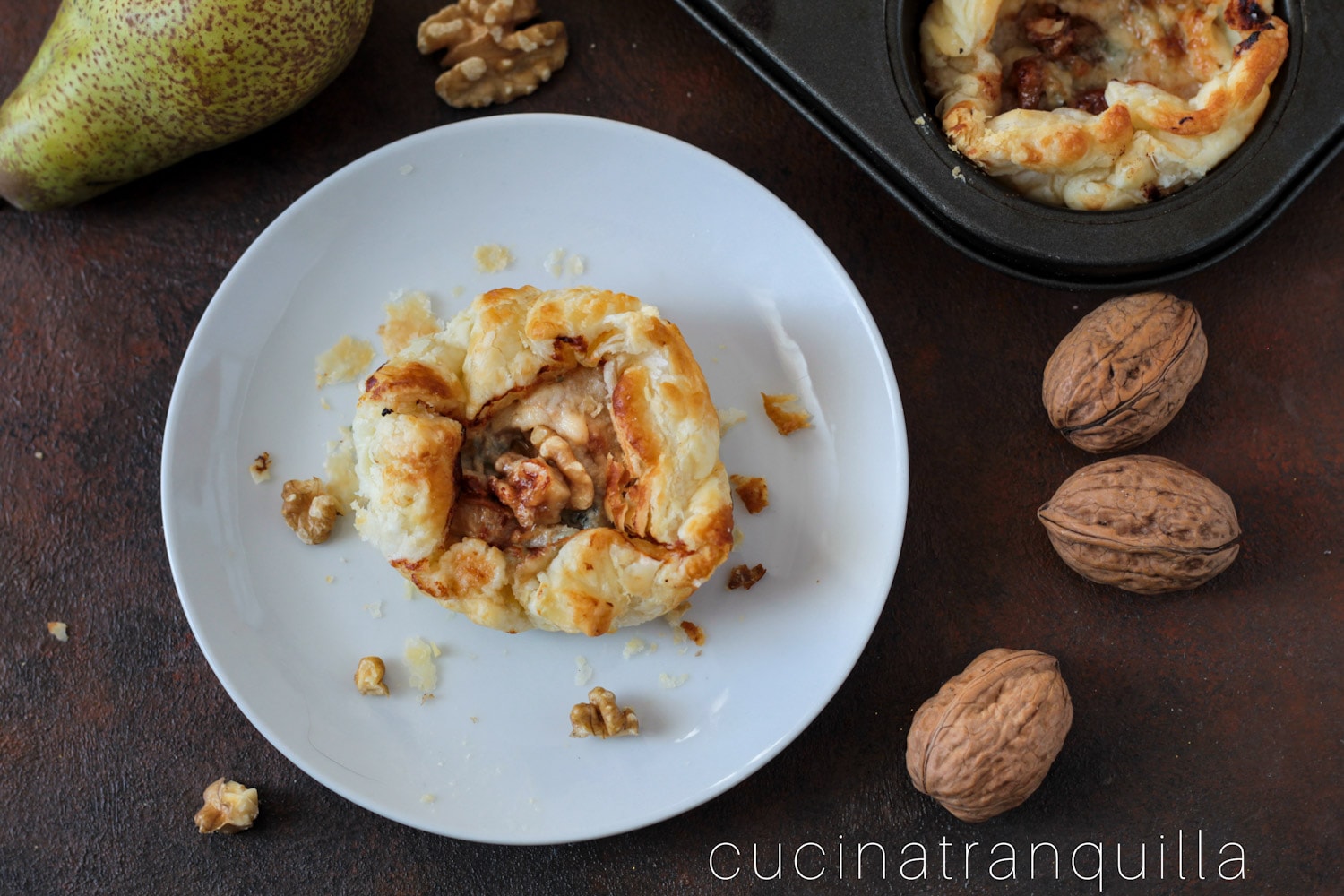 Paniers de pâte feuilletée au gorgonzola