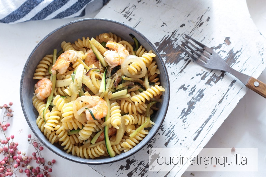 Fusilli aux courgettes et crevettes recette facile et rapide
