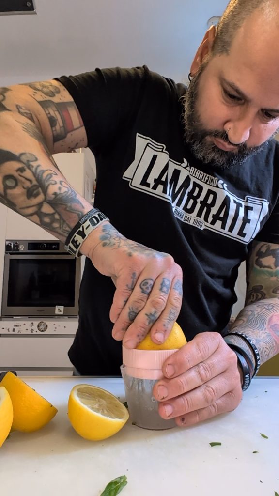 Courgettes marinées au citron et à la menthe (avec vidéo)