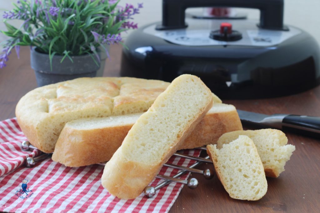 Pain à la farine de blé dur dans le multicooker1