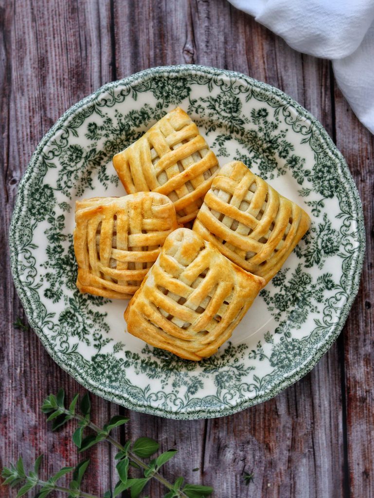 Paniers tressés de pâte brisée