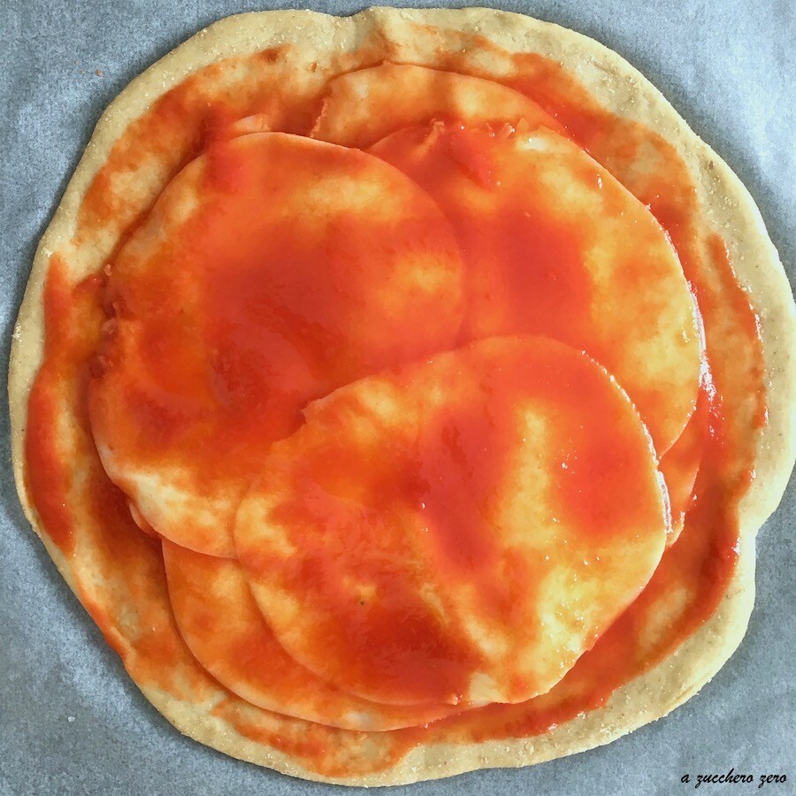 Pâte pour pizza intégrale avec tritordeum fermentation 24 heures garniture