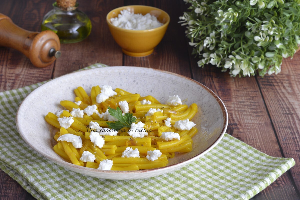 Pâtes au safran et à la ricotta