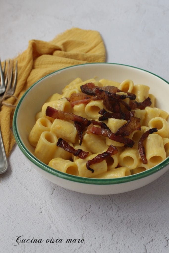 Pâtes automnales potiron et pommes de terre Cuisine vue sur mer