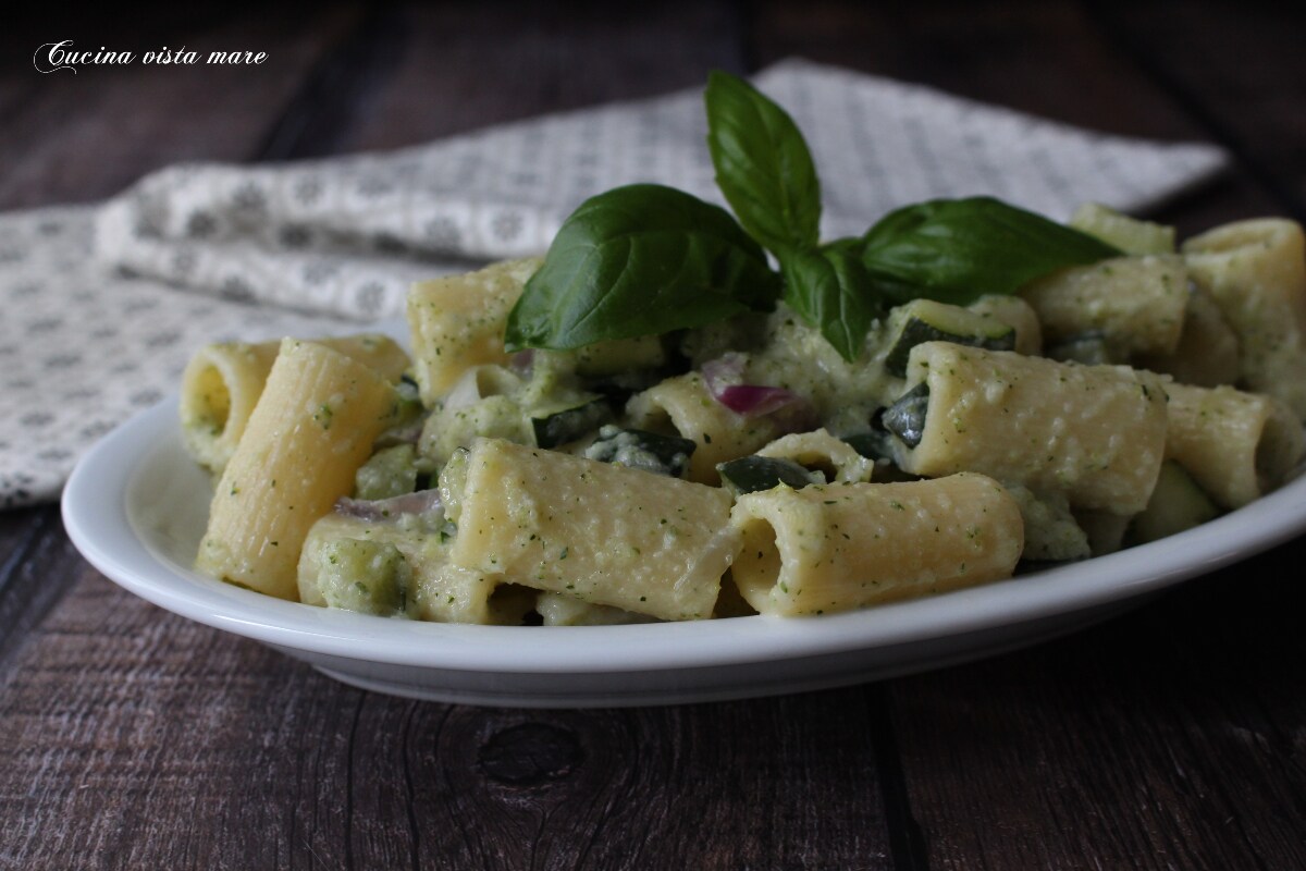 Pâtes crémeuses aux courgettes