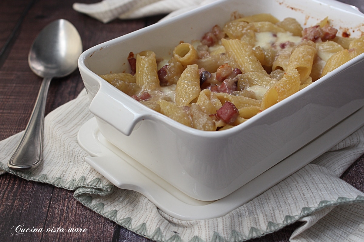 Pâtes et pommes de terre au four
