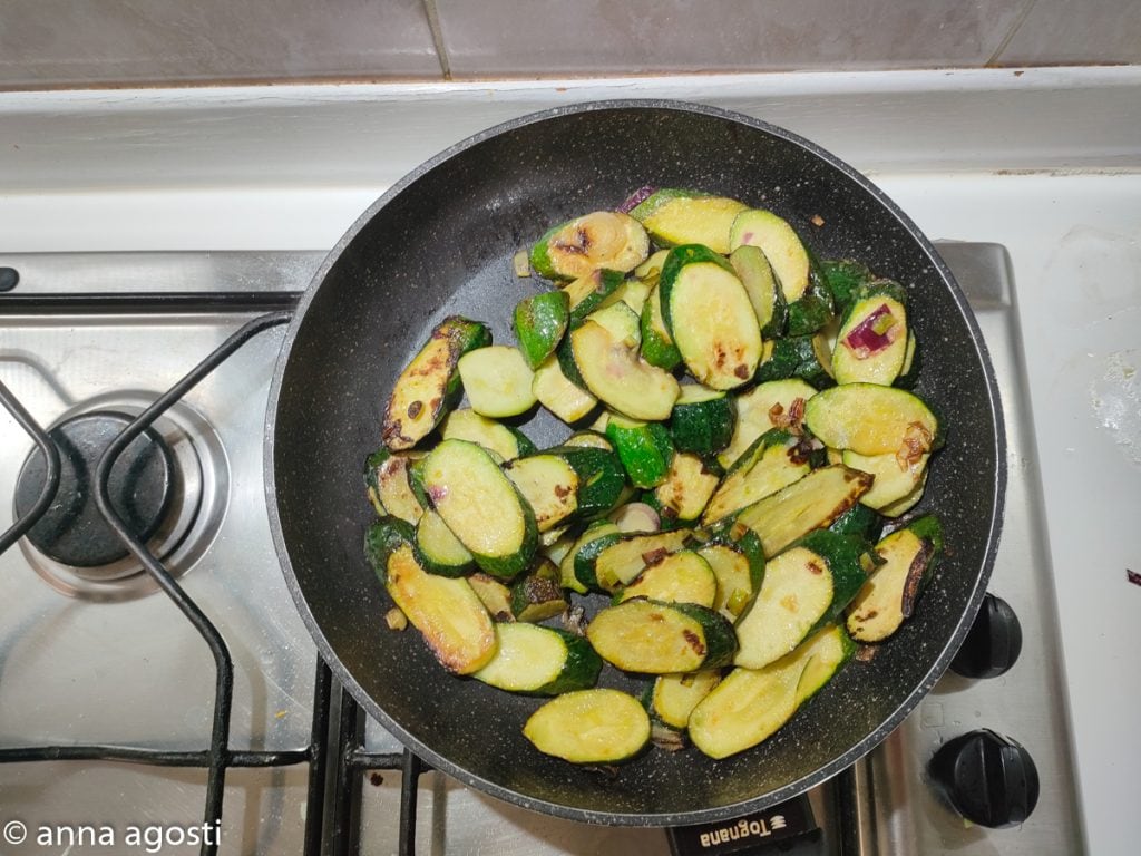 Pesto de courgettes rôties citron et menthe