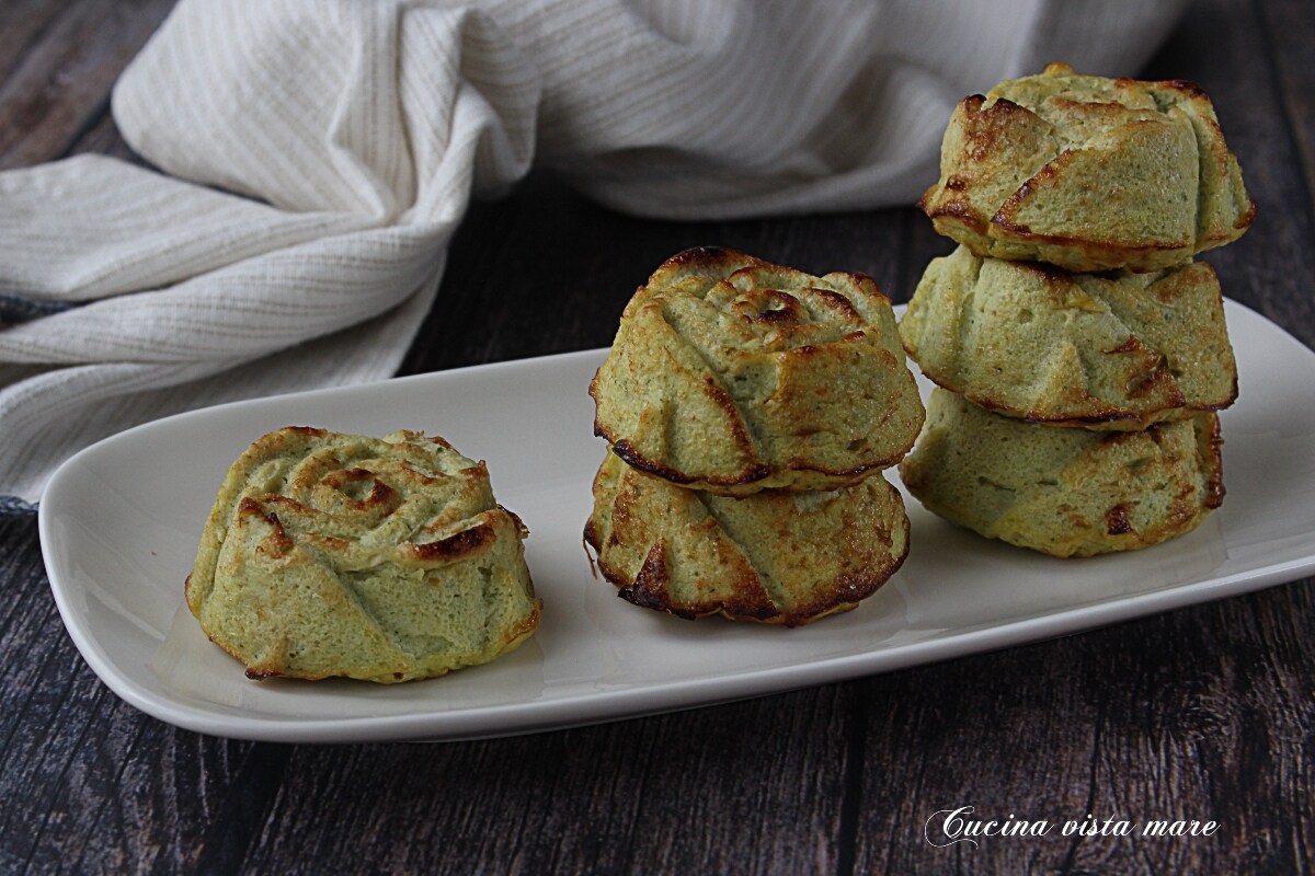 Petits gâteaux chou-fleur et courgettes