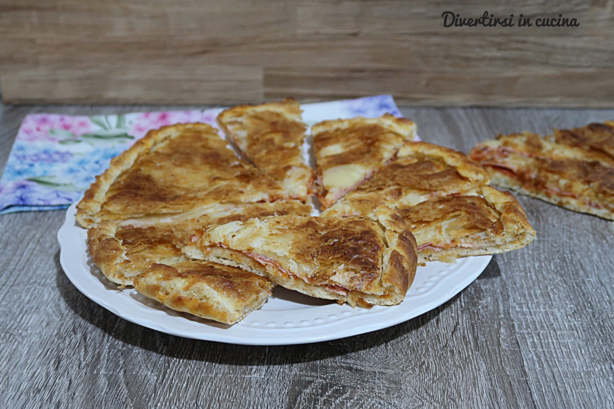 Pizza feuilletée rapide