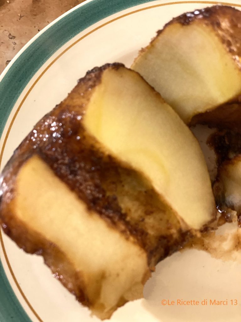 Pommes à la cannelle caramélisées à la friteuse à air tranches