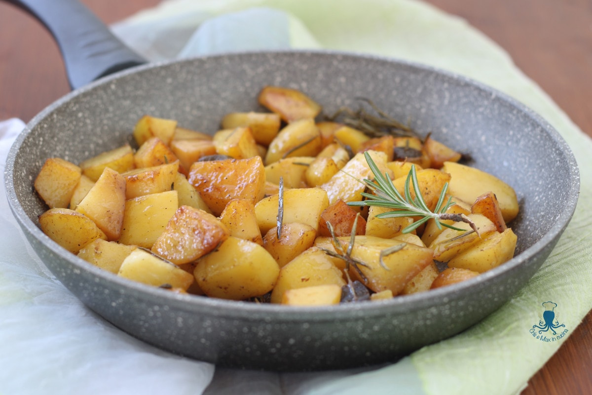 Pommes de terre à la poêle comme au four, recette facile et économique