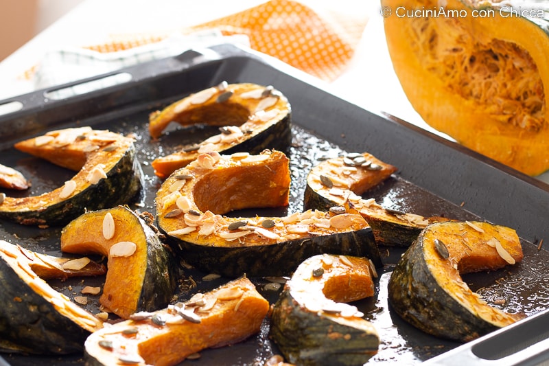 Potiron rôti avec paprika et amandes