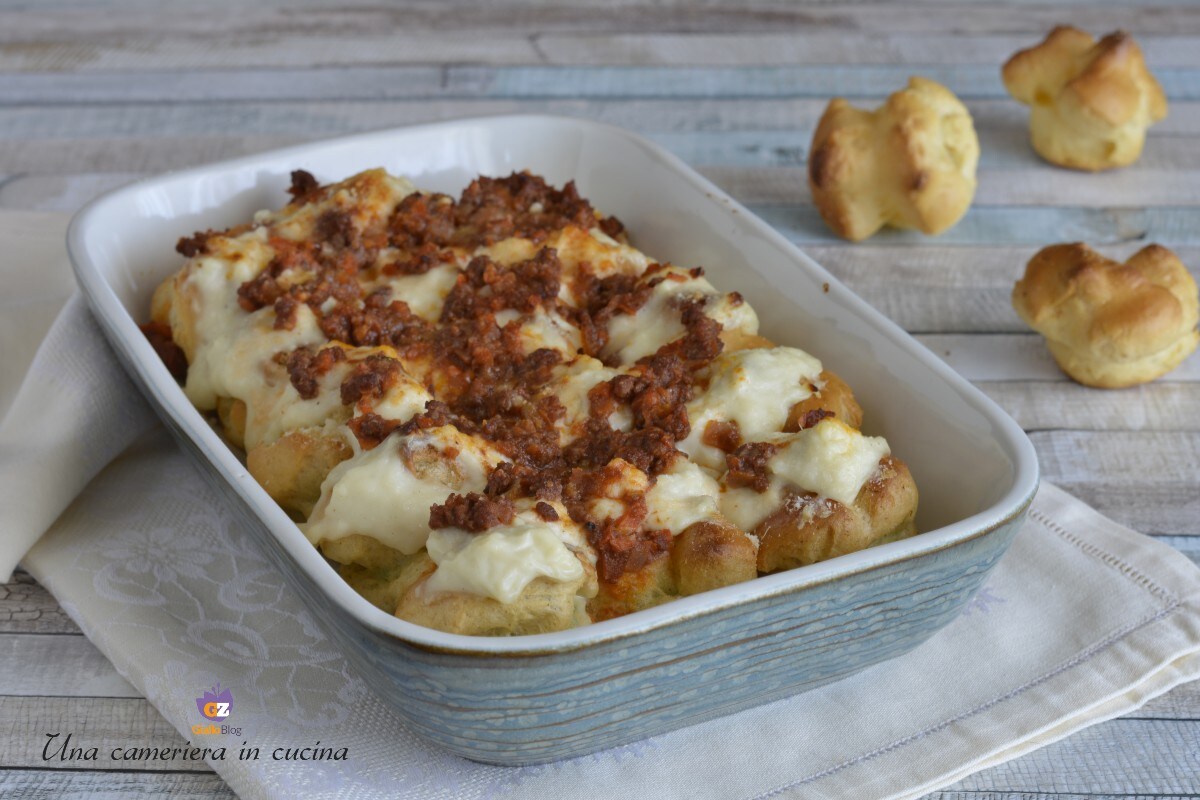 Profiteroles à la ricotta épinards et ragù
