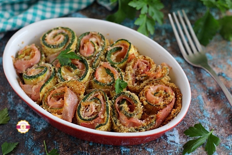 Roses de courgettes gratinées au four