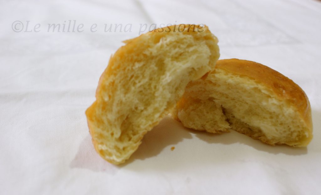 Brioche moelleuse ouverte