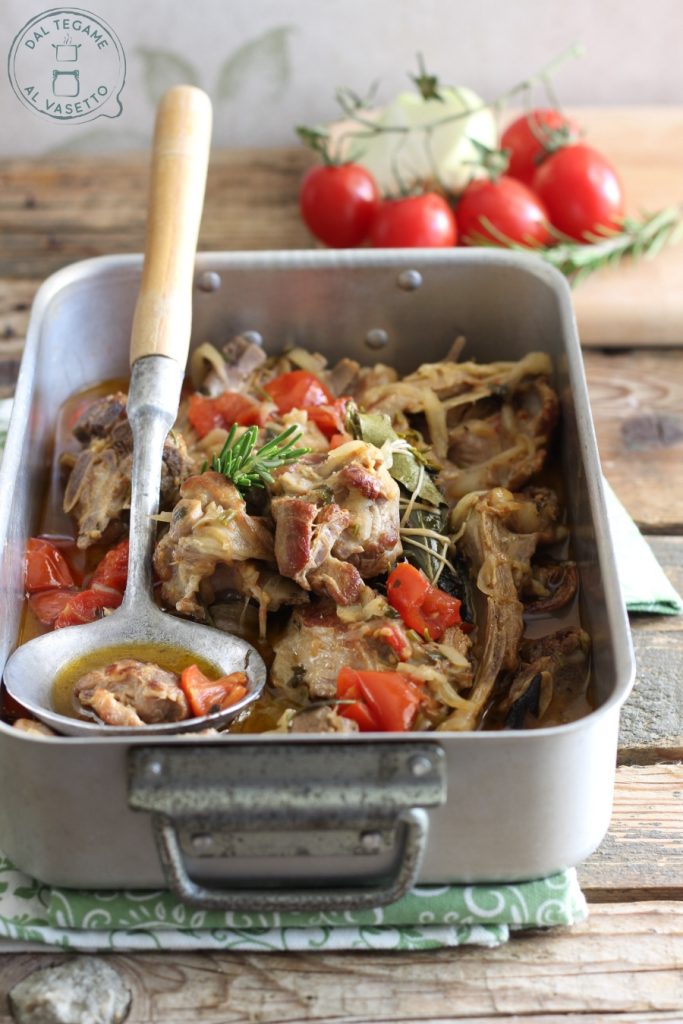 Ragoût d'agneau en sauce