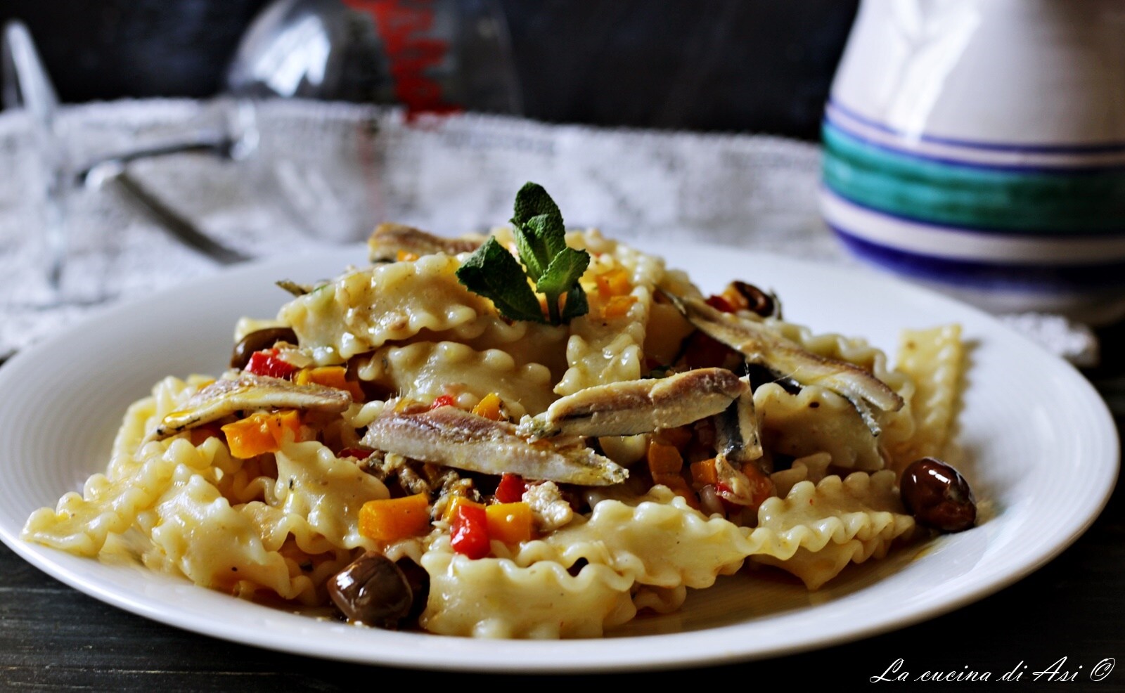 REGINETTE AUX POIVRONS, ANCHOIS ET OLIVES