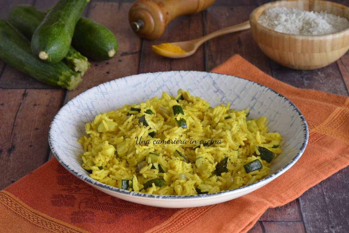 Riz avec courgettes et curcuma light