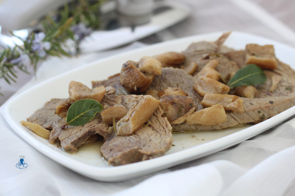 Rôti aux champignons