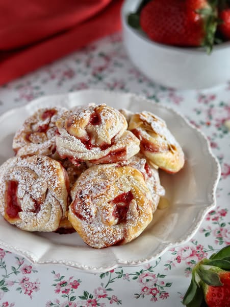 Roulés de pâte feuilletée
