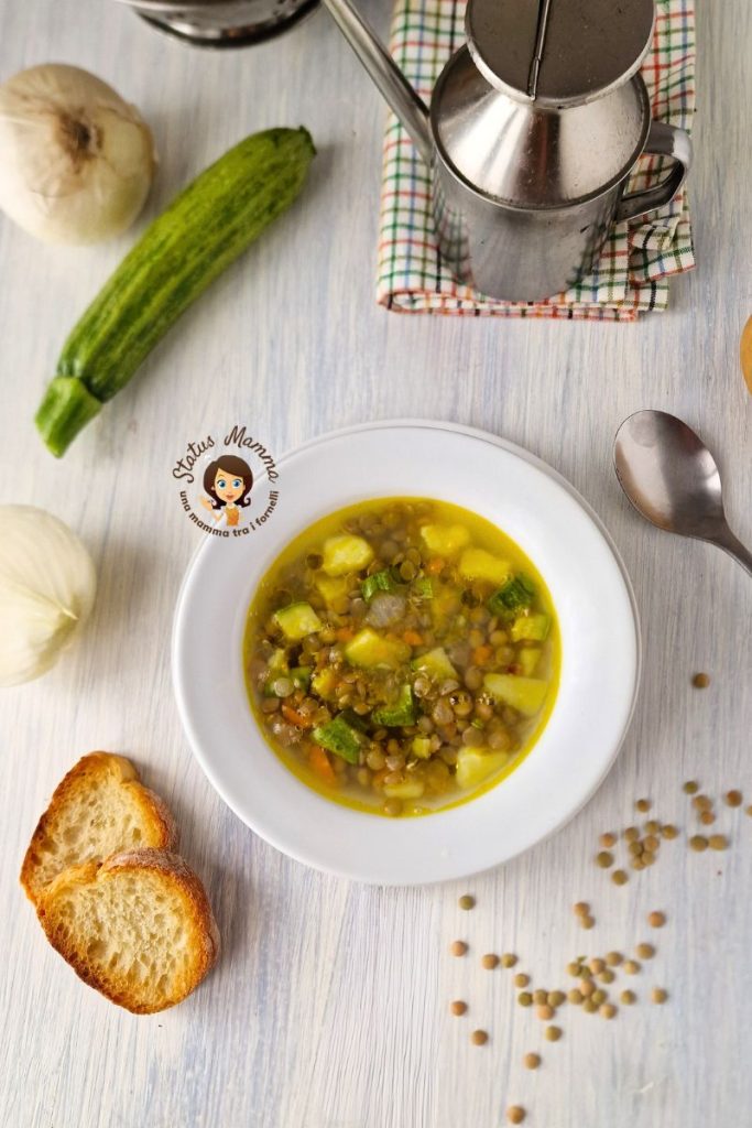 SOUPE DE LENTILLES ET COURGETTES