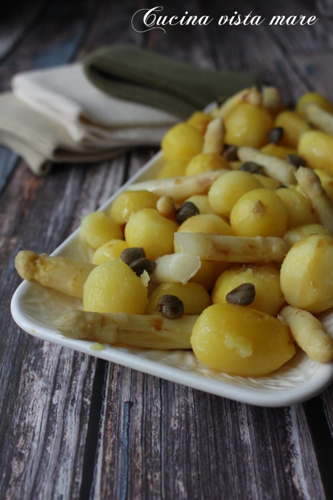 Salade de pommes de terre et asperges blanches Cuisine vue mer