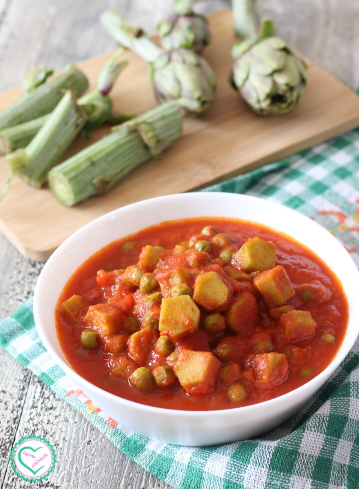 Sauce avec tiges d'artichauts