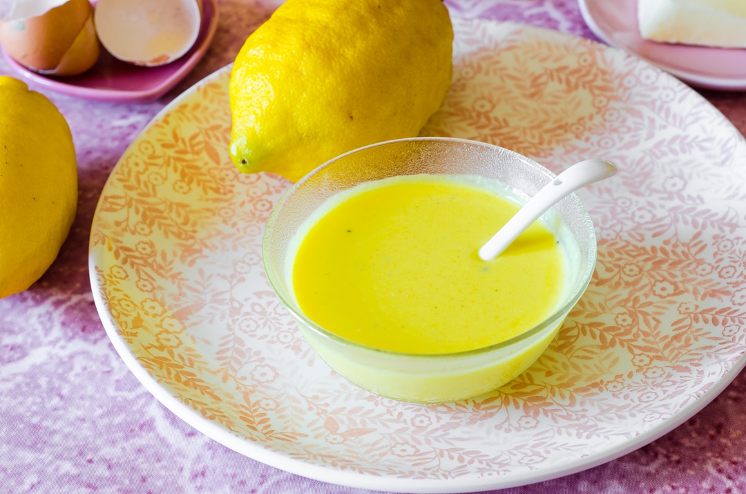 Sauce hollandaise maison, facile et prête en quelques minutes!
