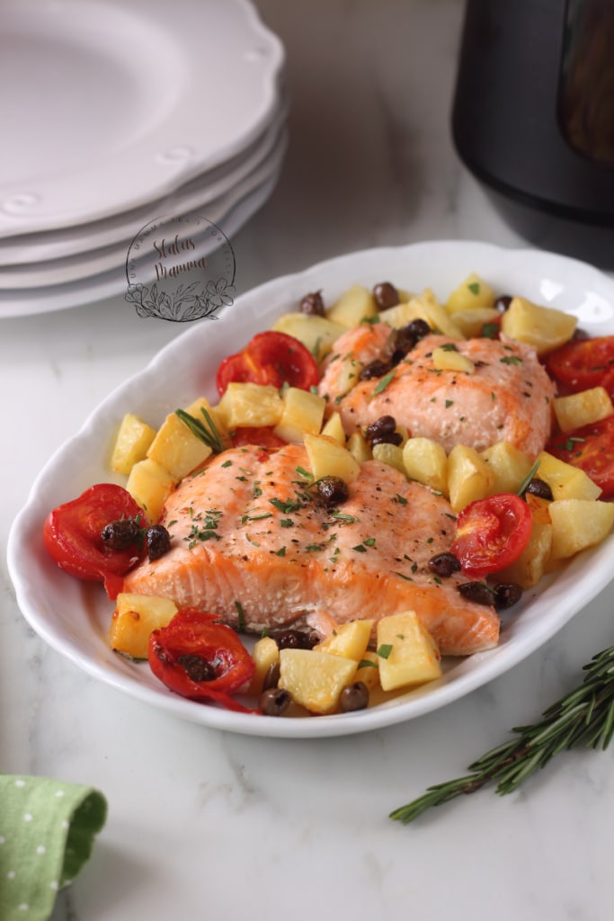 Saumon parfait en 20 minutes. Pommes de terre croustillantes. Une seule friteuse.