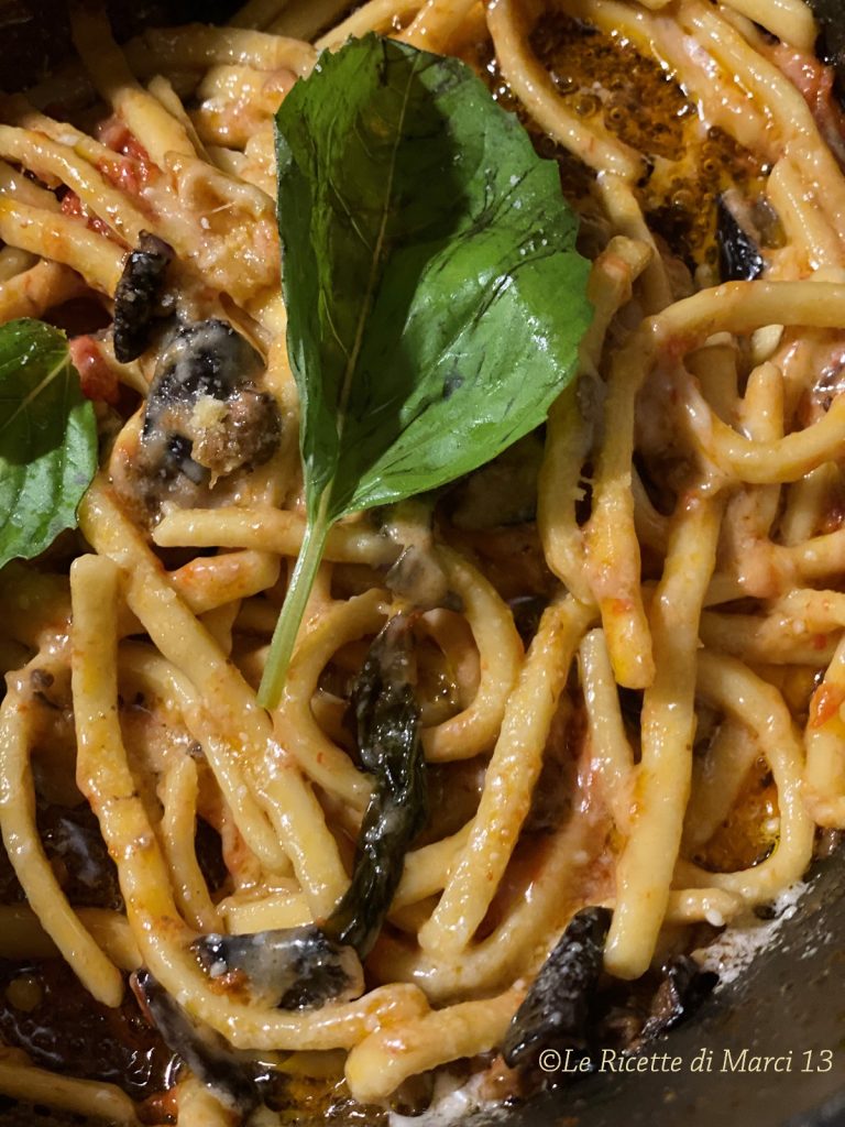 Scialatielli Aumm Aumm avec aubergines et fiordilatte