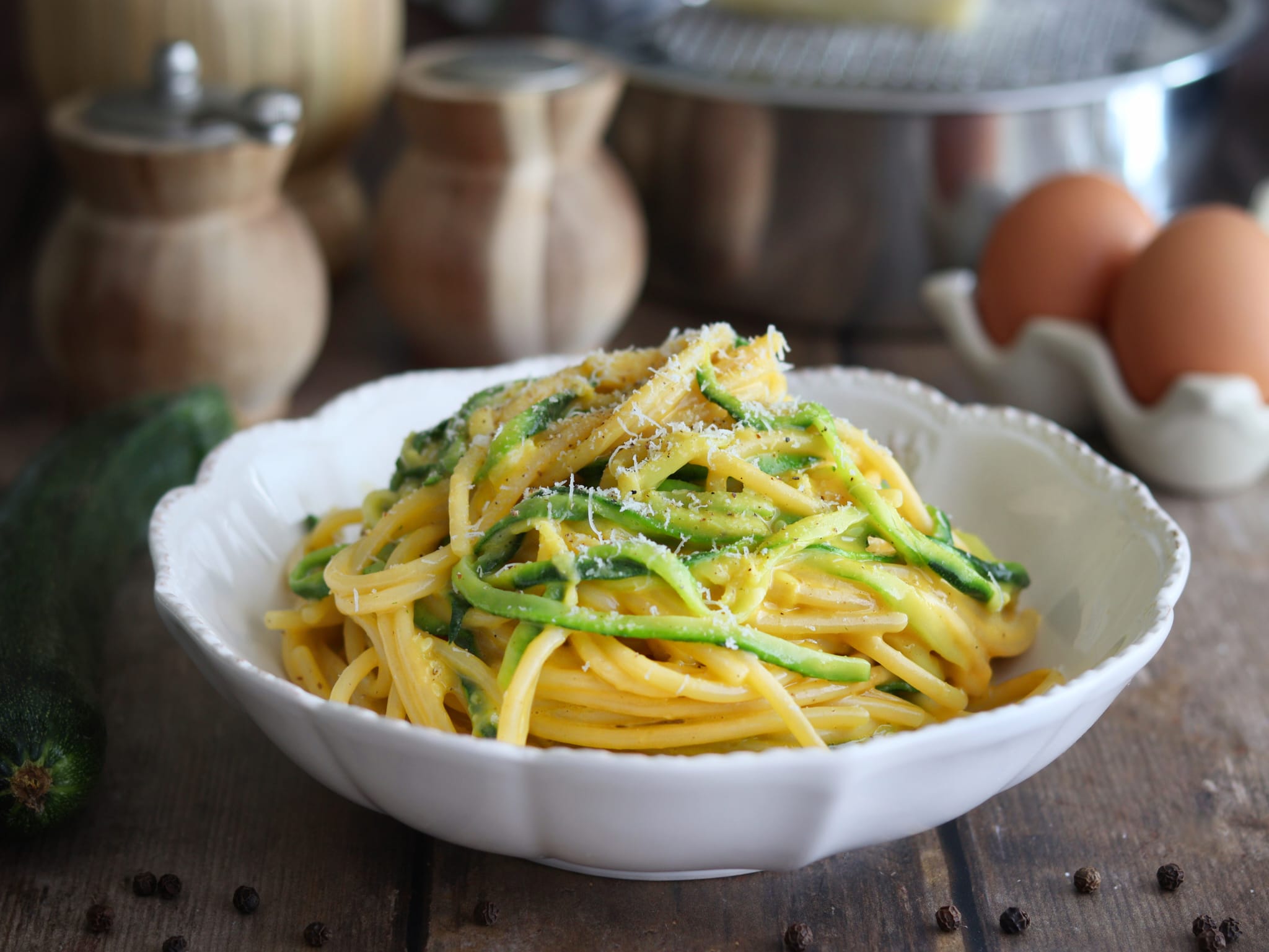 Spaghetti à la carbonara de courgettes