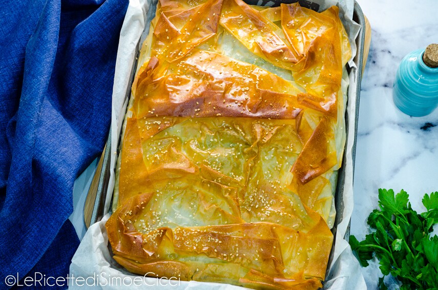 Spanakopita, recette originale grecque avec épinards, feta et pâte filo