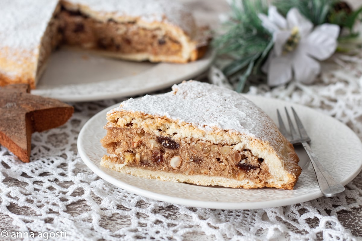 Spongata douce Traditionnelle de Noël à Parme