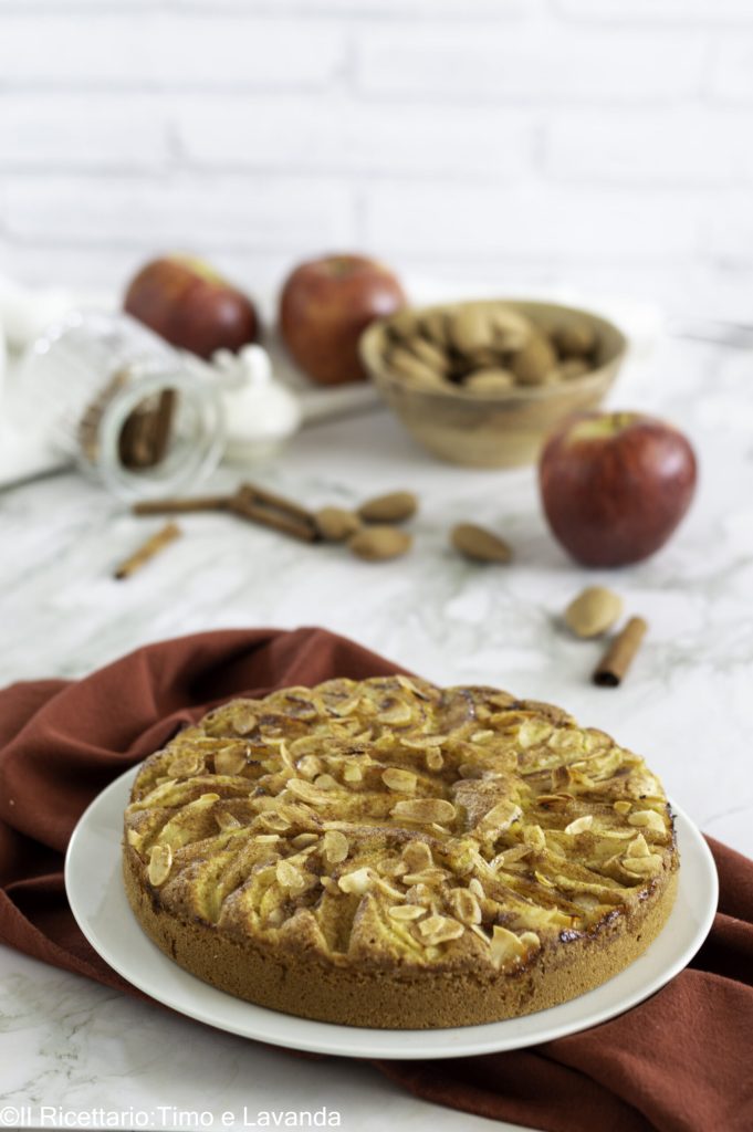 TARTE AUX POMMES À LA CANNELLE AVEC FARINE DE RIZ
