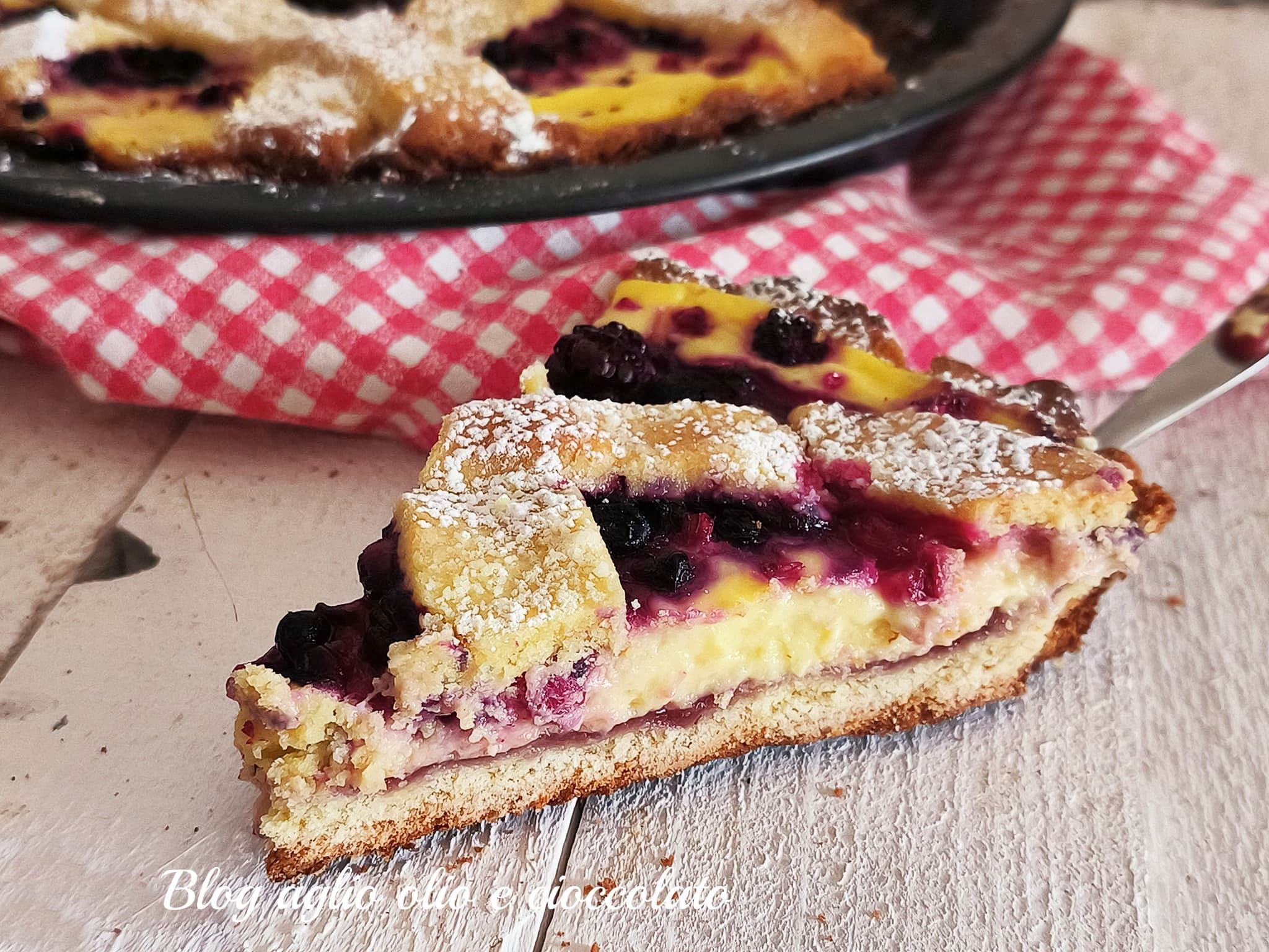 TARTE À LA CRÈME DE CITRON ET FRUITS ROUGES