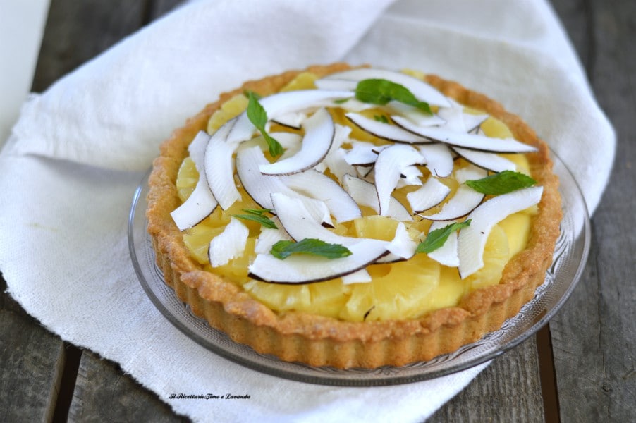 Tarte à l’ananas et à la noix de coco