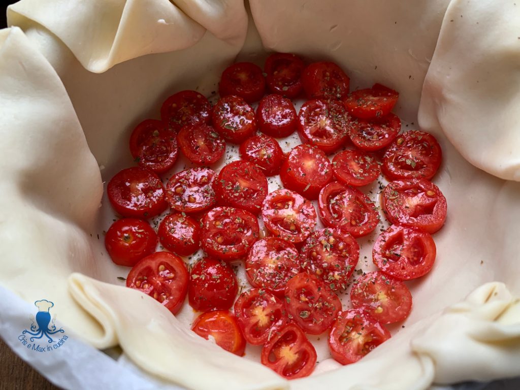 Tarte salée à la pizzaiola dans le multicooker3