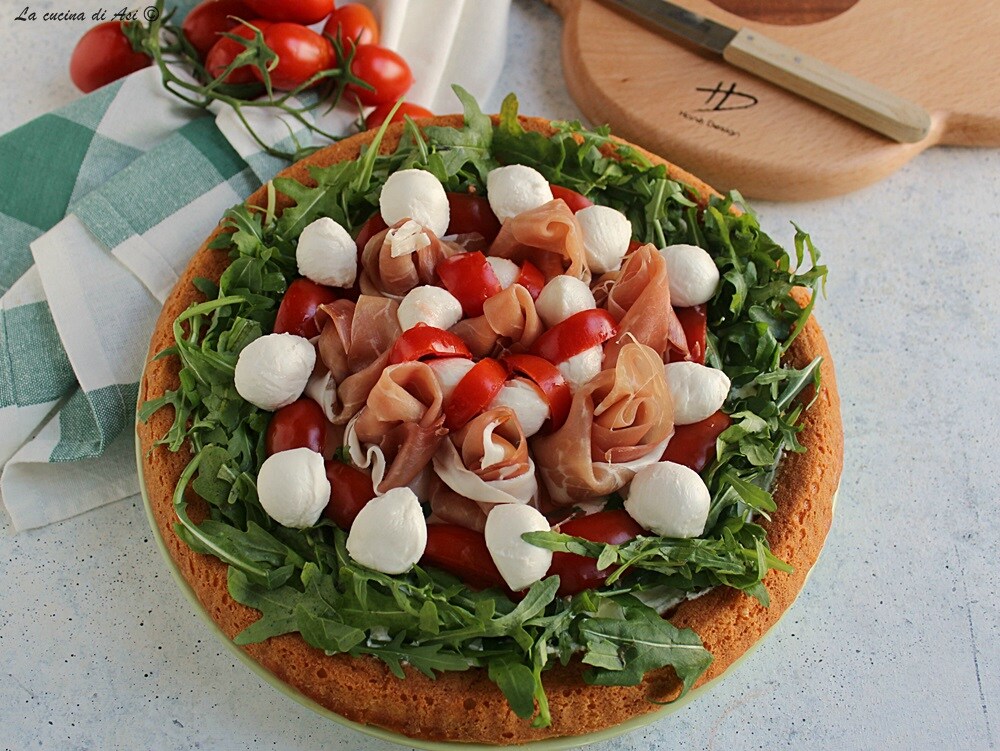 Tarte salée moelleuse garnie