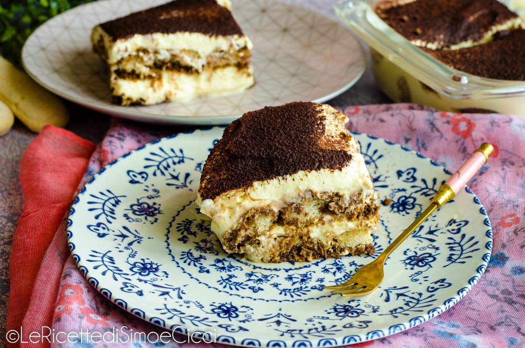 Tiramisù avec œufs pasteurisés, crémeux et délicieux