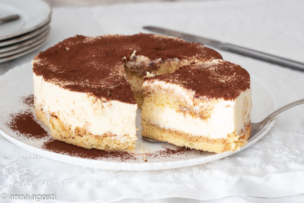 Tiramisù de pandoro avec œufs pasteurisés