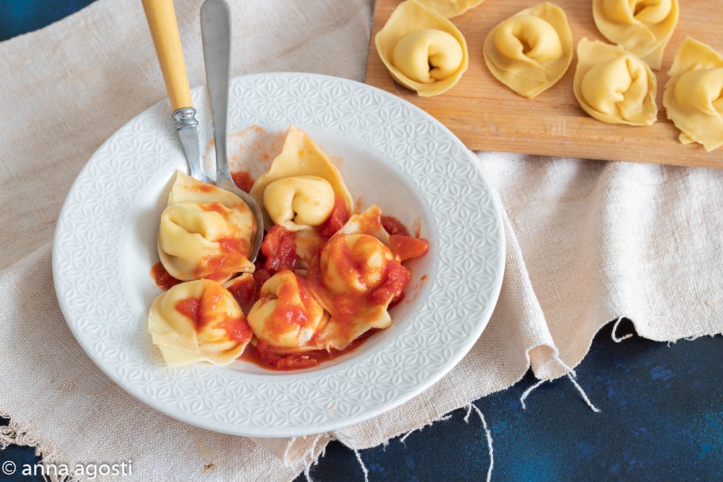 Tortelli au mascarpone de la cuisine émilienne