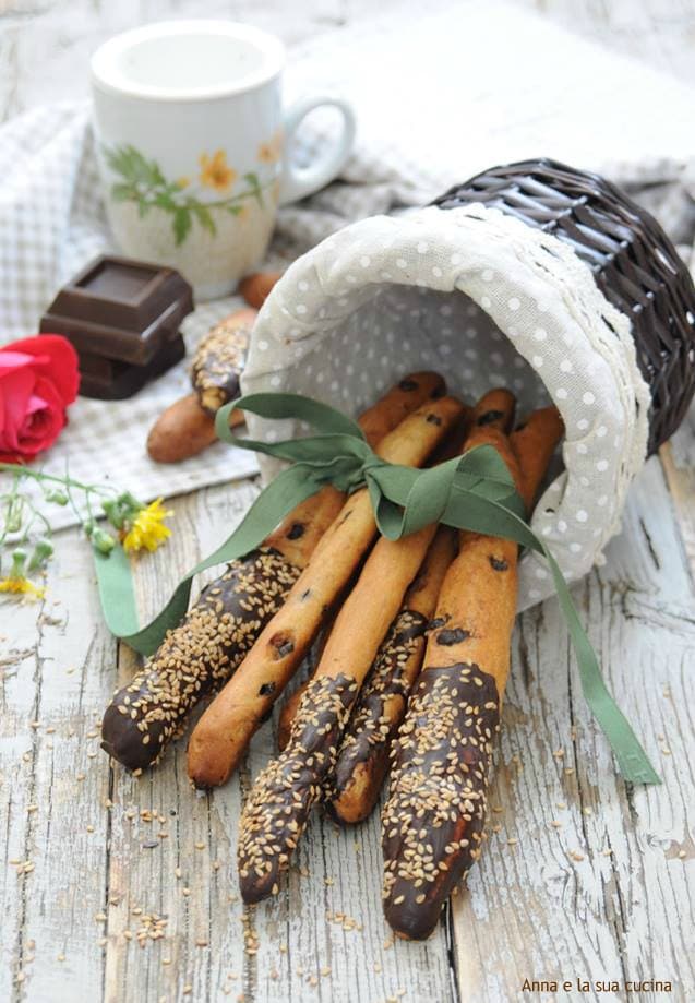 Bâtonnets de pain brioché au chocolat