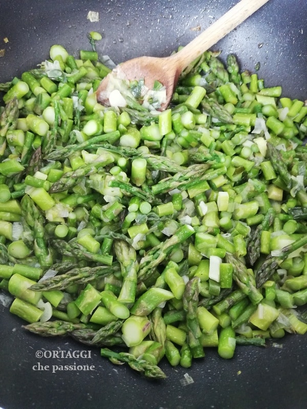 ajouter les pointes d'asperge