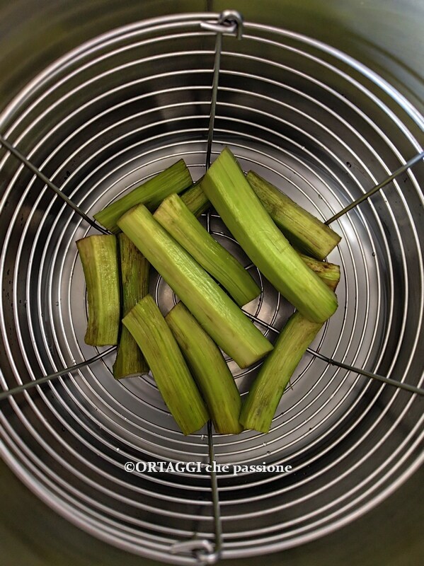 cuisson des tiges d'artichaut