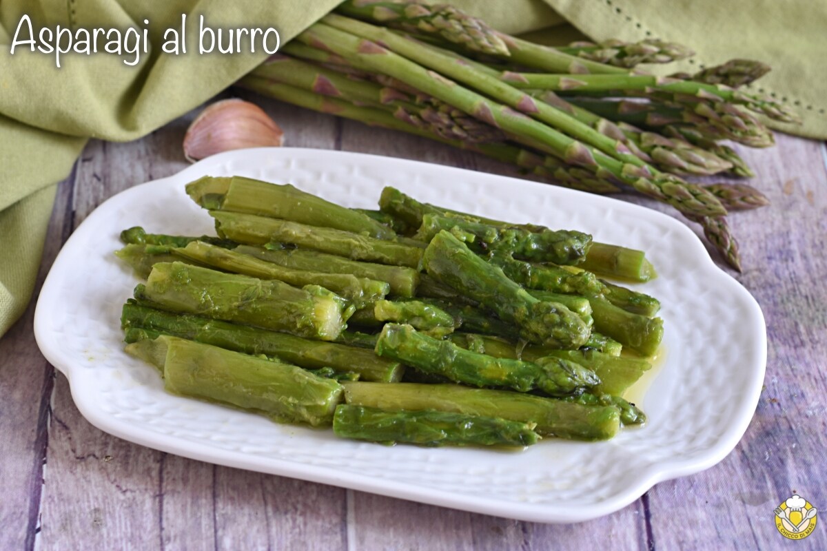 Asperges au beurre