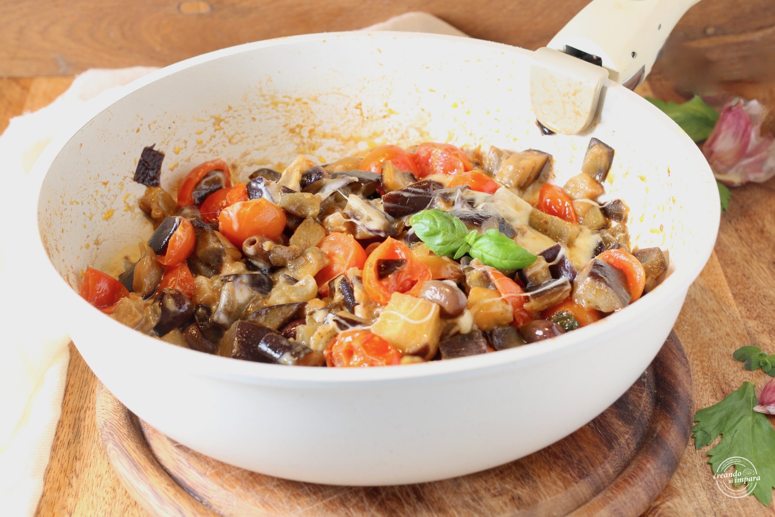 Aubergines à la méditerranéenne