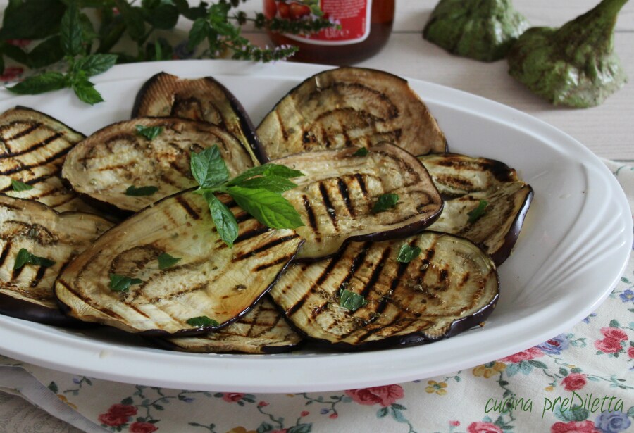 Aubergines grillées